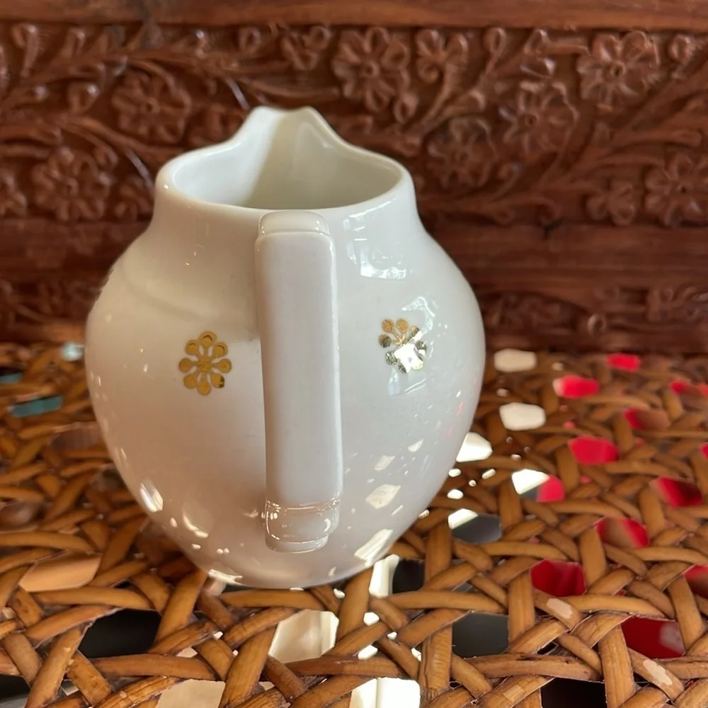 Vintage Hall Ceramic Starburst Ivory Creamer Mini Pitcher Cream Gold 1536 China